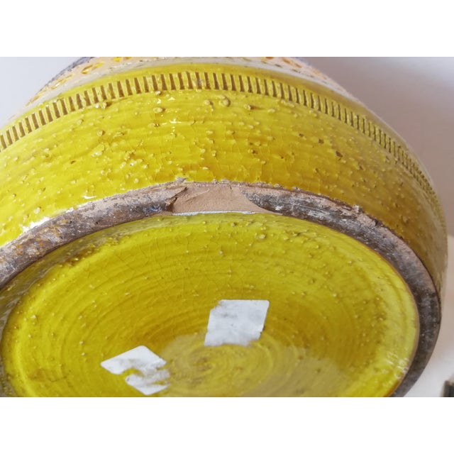 White Large Vase attributed to Aldo Londi for Bitossi, Italy, 1960s For Sale - Image 8 of 9