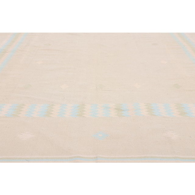 Late 20th Century Vintage Indian Dhurrie Rug, 05'10 X 08'10 For Sale - Image 5 of 10