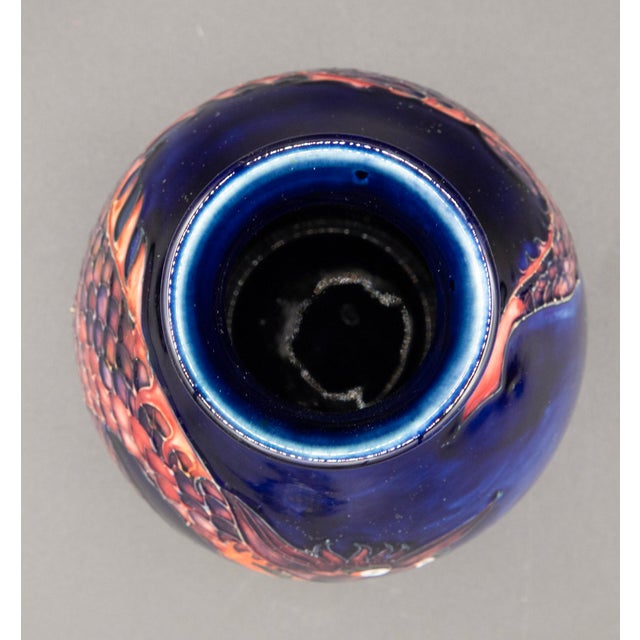 Moorcroft Pottery Dragon Vase – William John Moorcroft – Tube-Lined, 1987 - 8" For Sale In West Palm - Image 6 of 6
