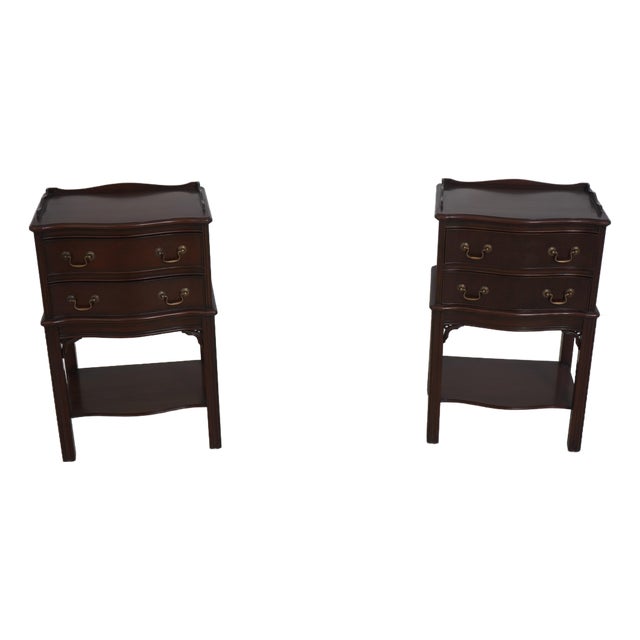 Pair Chippendale Mahogany 2 Drawer Nightstands For Sale
