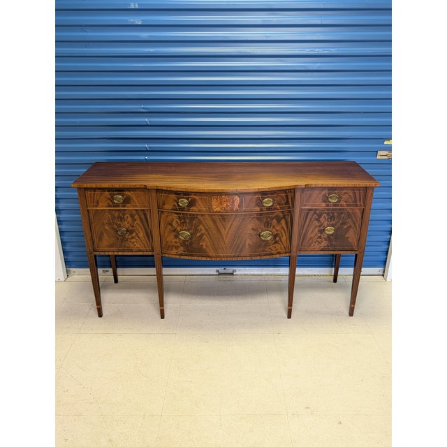 Early 20th Century Hepplewhite Colonial Revival Flame Mahogany Bowfront Sideboard/Buffet For Sale - Image 5 of 18