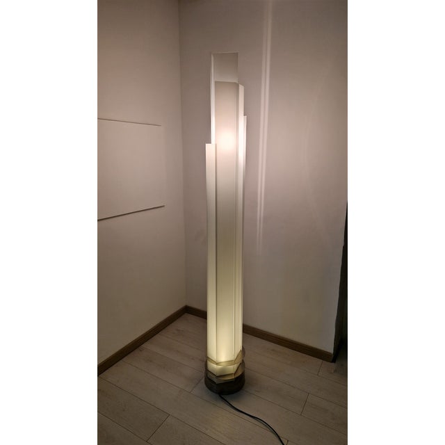 Fontana Arte Opaline Glass Adubai Floor Lamp by Matteo Nunziati for Fontana Arte, 2000s For Sale - Image 4 of 18