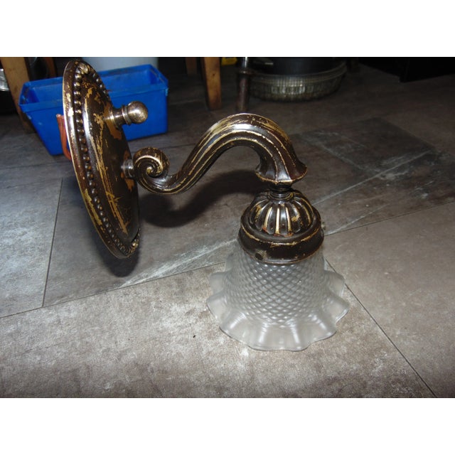 Art Nouveau Brass Wall Lamp For Sale - Image 3 of 11