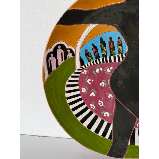 1980s Lois Barton Hand-Painted Figurative Modernist Art Ceramic Decorative Plate For Sale - Image 4 of 12