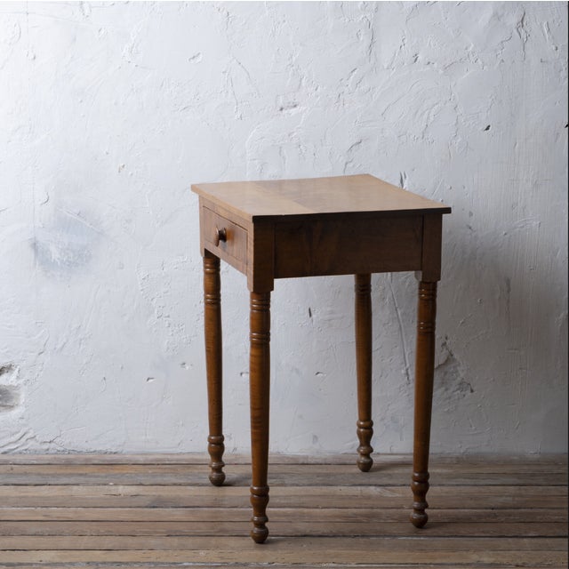 19th Century Sheraton Maple One Drawer Stand, 19th Century For Sale - Image 5 of 10