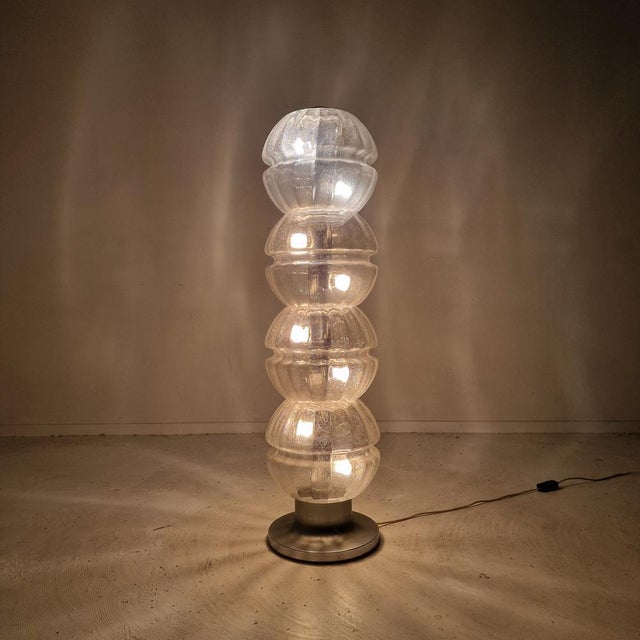 Mid-Century Modern Italian Space Age Glass Floor Lamp, 1980s For Sale - Image 3 of 14