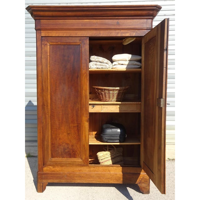 Large Louis Philippe Wardrobe in Walnut, Mid-19th Century For Sale - Image 18 of 18