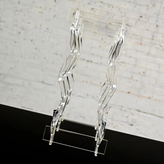 Vintage Mid Century Modern Sculpted Lucite or Plexiglass Wine Rack For Sale - Image 11 of 13
