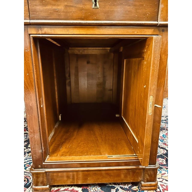 Italian Desk in Leather For Sale - Image 15 of 18