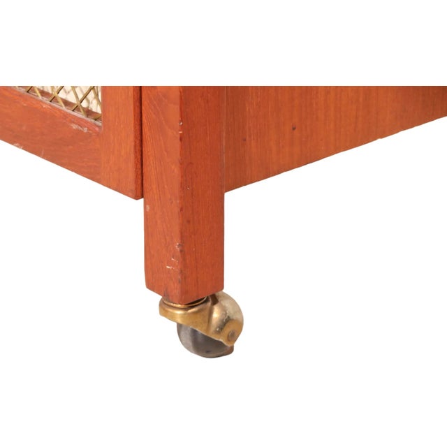 Mid Century Bar Serving Cart Record Cabinet For Sale In New York - Image 6 of 13