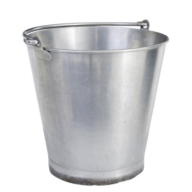 Mid-Century stainless steel bucket circa 1950. Good quality stainless steel pail/bucket, with adjustable handle. Ideal for...
