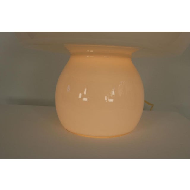 Large Mushroom Table Lamp in White Murano Glass from De Majo, 1960s For Sale - Image 15 of 16