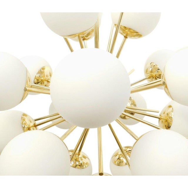 Fabio Ltd 21st Century Diciotto Polished Brass Matte White Murano Sputnik Chandelier by Fabio LTD For Sale - Image 4 of 4