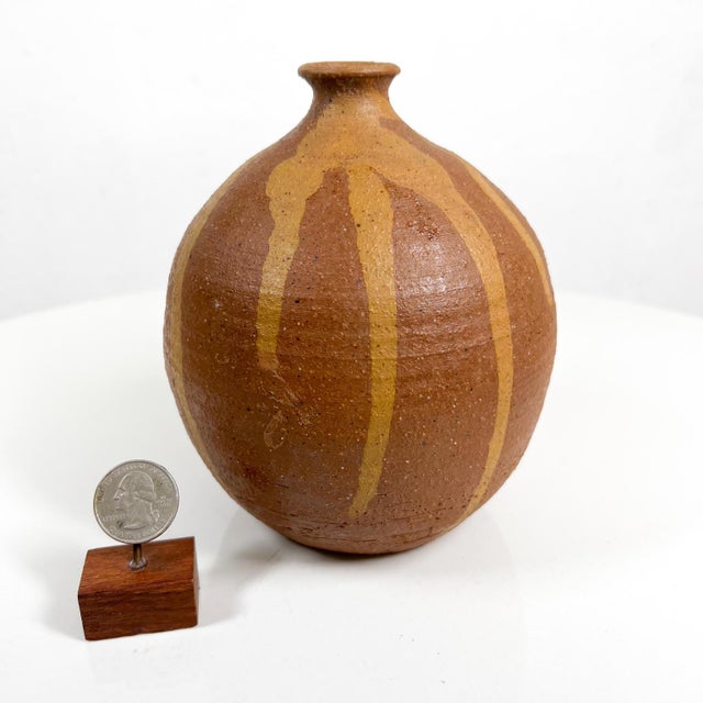 Mid-Century Modern 1970s Vintage Modern Glaze Art Pottery Bud Weed Vase For Sale - Image 3 of 7