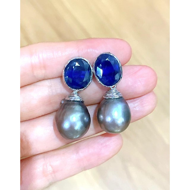 Bochic “Orient” South Sea Pearl & Blue Sapphire Earrings Set 18K Gold&Silver Natural Blue Sapphire - 5.50 carat South Sea...