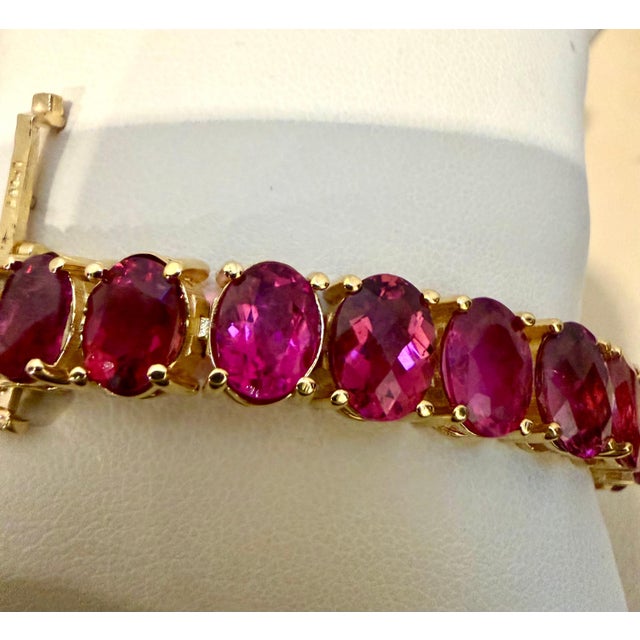 Pink 48 Carat Natural Fine Oval Pink Tourmaline Bracelet 14 Karat Yellow Gold, 7 Inch For Sale - Image 8 of 8