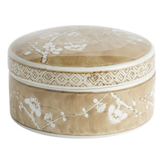 Province Empress Rd Lidded Catchll Box Sm For Sale