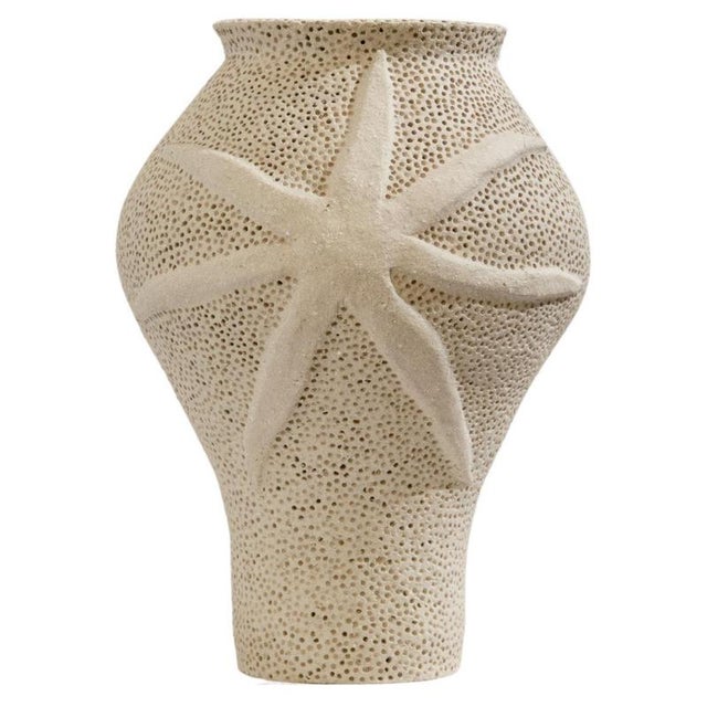 L´étoile De Mer Beige Sandstone Vase by Lou Thomas For Sale - Image 6 of 6