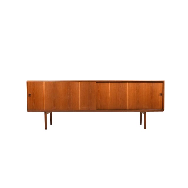 Mid-Century Danish Sideboard in Oak, 1960s For Sale
