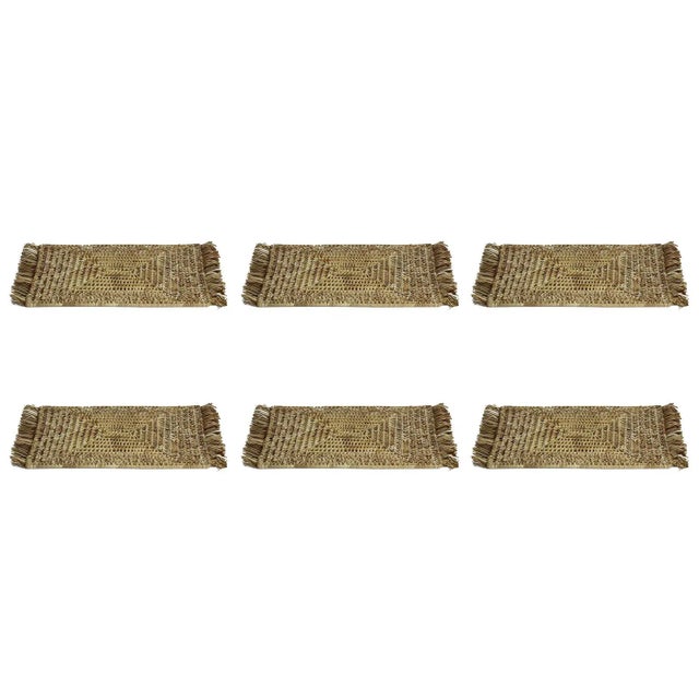 Add a tropical touch to your home with this beautiful natural fiber doily or trivet. Handwoven of beautiful, naturally...