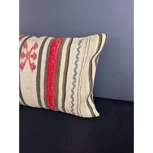 Turkish Hemp Pillow Cushion Natural Beige Red Pillow Cushion Cover 16" x 24" For Sale - Image 4 of 4