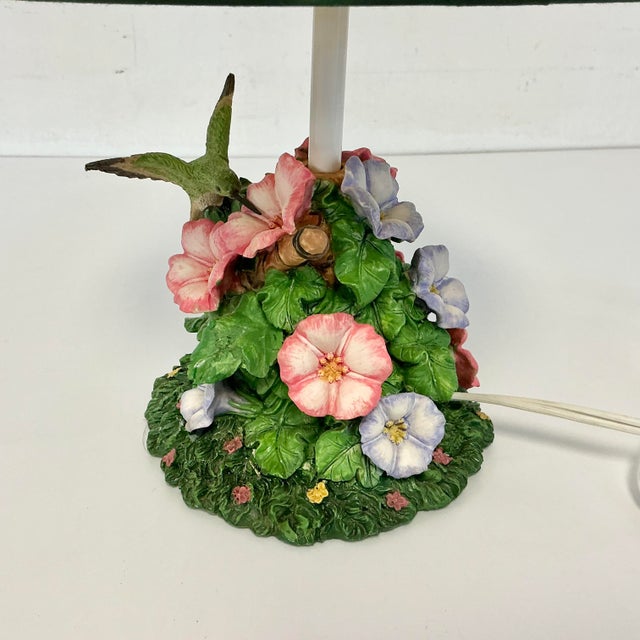 1980s Vintage English Garden Chippendale Hummingbird Petite Table Lamp For Sale - Image 9 of 18