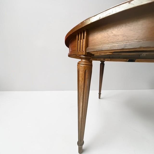 Vintage Traditional Oval Dining Table With Bookmatched Walnut Veneer Top For Sale - Image 10 of 12