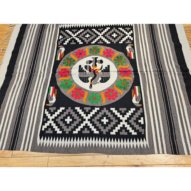 1900 - 1909 Vintage Mexican Serape Kilim Rug, Flat-Woven Medallion Pattern, Gray & Black, 5x7 For Sale - Image 5 of 14