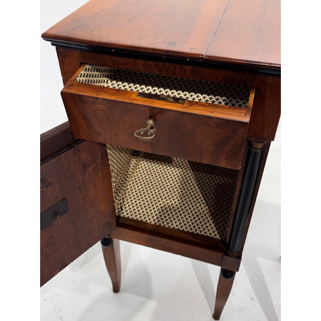 Pair of Early 19th Century Italian Empire Walnut Commodini With Ebonized Columns For Sale - Image 11 of 13
