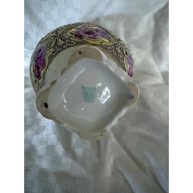 Late 19th C Japanese Double Handles Moriage Porcelain Vase For Sale In Lexington, KY - Image 6 of 16