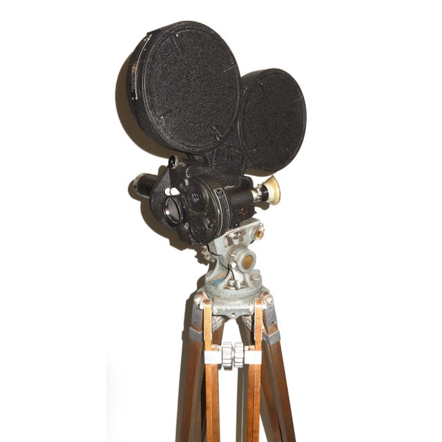 Mid 20th Century Mid 20th Century CineFlex 35mm Movie Camera For Sale - Image 5 of 12