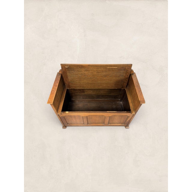 English Early 19th Century English Oak Monks Bench With Storage For Sale - Image 3 of 7