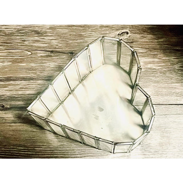 1960s Mid-Century Modern Multiple Glass & Aluminum Frame Panels Heart Shape Candle Holder For Sale - Image 4 of 6