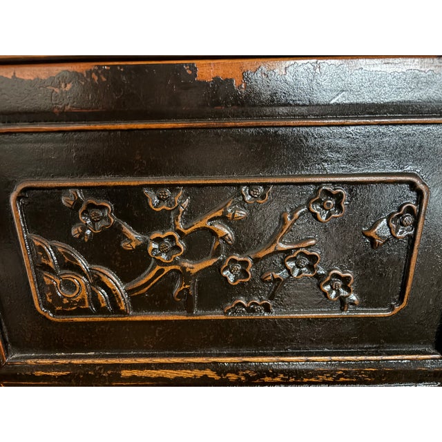 Vintage Chinese Chinoiserie Black Lacquer Wine & Bar Cabinet For Sale - Image 4 of 11