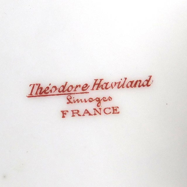 Traditional Early 19th Century Theodore Haviland Round Casserole Dish Lid in Schleiger 146-1 For Sale - Image 3 of 3