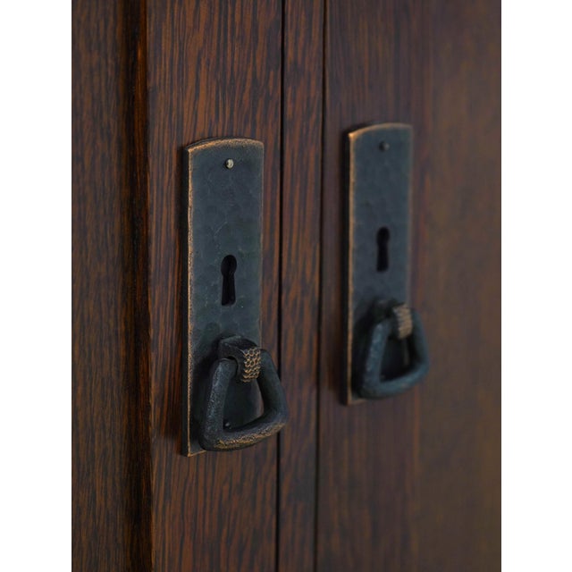 Stickley Harvey Ellis Arts & Crafts Oak 2 Door Cabinet For Sale - Image 9 of 18