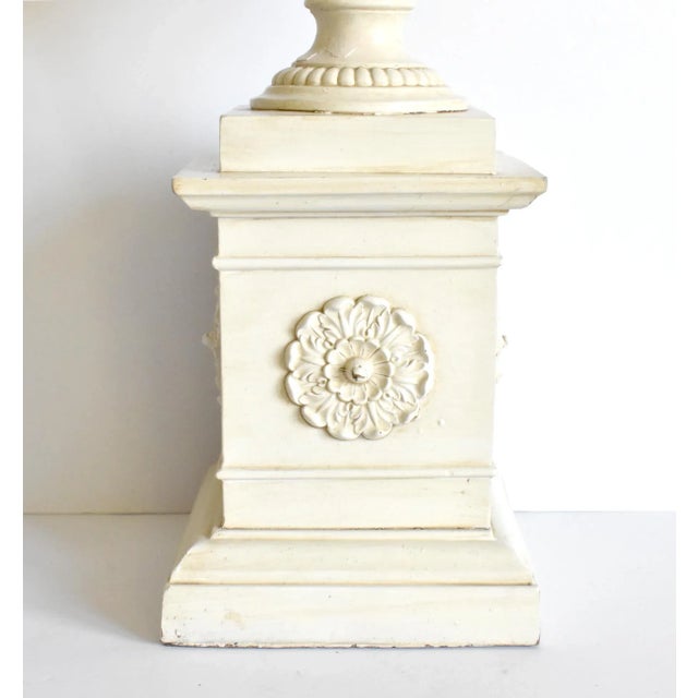 Vintage Mid-Century Ram's Head Neoclassical Table Lamp For Sale - Image 10 of 13