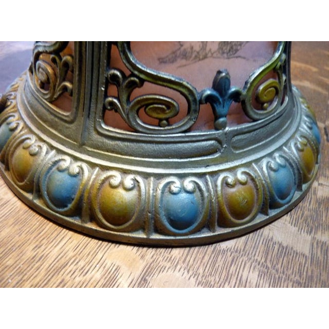 1910s 1910s Miller Phoenix Art Deco Winter Landscape Reverse Painted Lamp Penny Marshall Estate– Ice Chip Glass – Illuminated Base – For Sale - Image 5 of 18