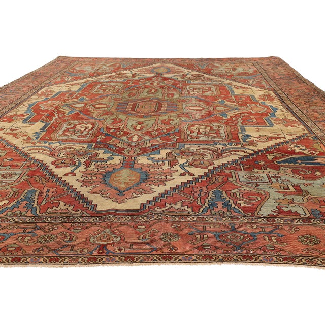 English Late 19th Century Persian Serapi Rug, 09'02 X 12'09 For Sale - Image 3 of 10