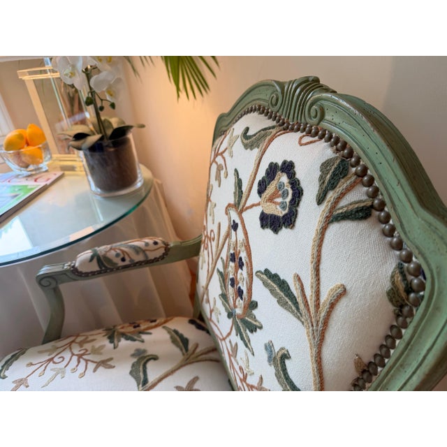 Green Pair of Custom Botanical Crewelwork Chairs in Green For Sale - Image 8 of 18