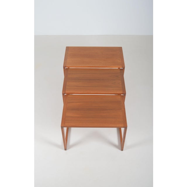 Wood Danish Nesting Tables in Teak from Vildbjerg Møbelfabrik, 1960s, Set of 3 For Sale - Image 7 of 11