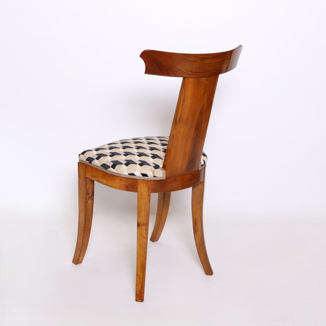 Set of Five Walnut Dining Chairs, Italy Mid-20th Century For Sale - Image 13 of 18