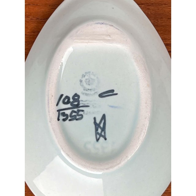 Mid-Century Modern Danish Small Oyster or Sauce Plates by Beth Breyen for Royal Copenhagen, Set of 4 For Sale - Image 7 of 18