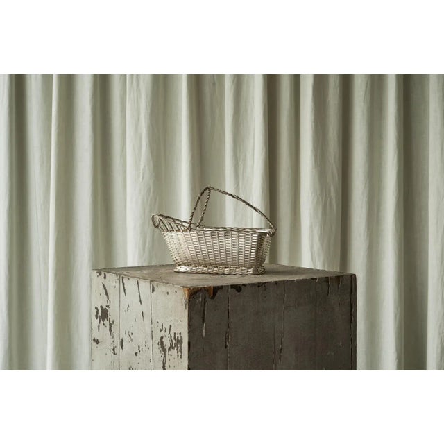 Bottle Holder in Silvered Metal attributed to Lino Sabattini for Christofle, 1940s For Sale - Image 3 of 11