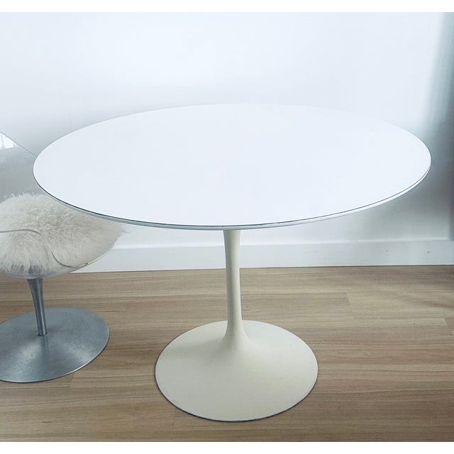 Knoll Authentic Eero Saarinen for Knoll 42” Round Tulip Table Mid Century Modern Vintage For Sale - Image 4 of 11