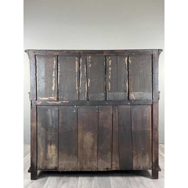 Antique Late 18th Century Renaissance Style Carved Wooden Buffet For Sale - Image 3 of 12