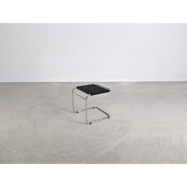 Beautiful cantilever stool from the traditional German manufacturer Knoll. This stool dates from the 1950s or 60s, was...