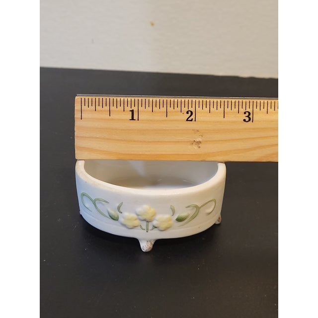 Lefton Bisque Porcelain Parakeet Trinket Box For Sale - Image 12 of 14