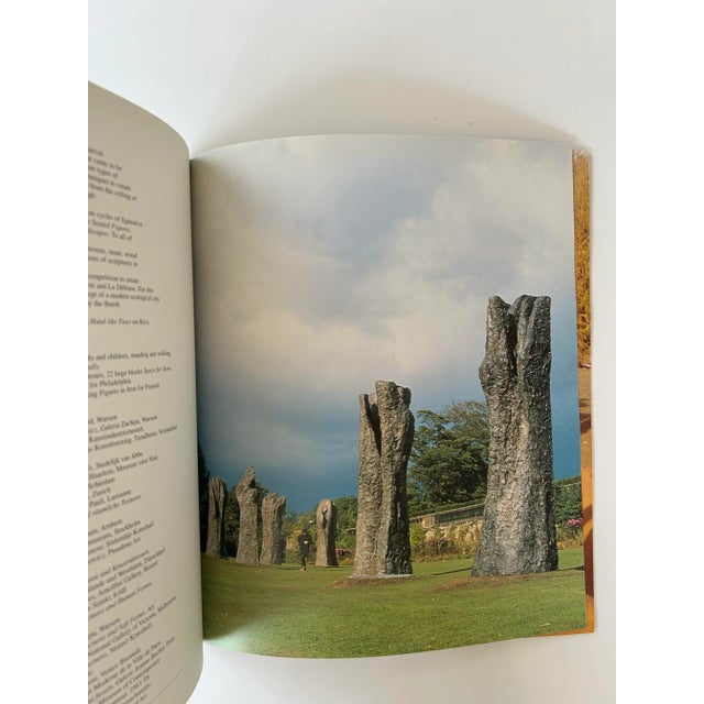 Paper Exhibition Softcover Book-Magdalena Abakanowicz: Dancing Figures, Marlborough Fine Art London 2003 For Sale - Image 7 of 10