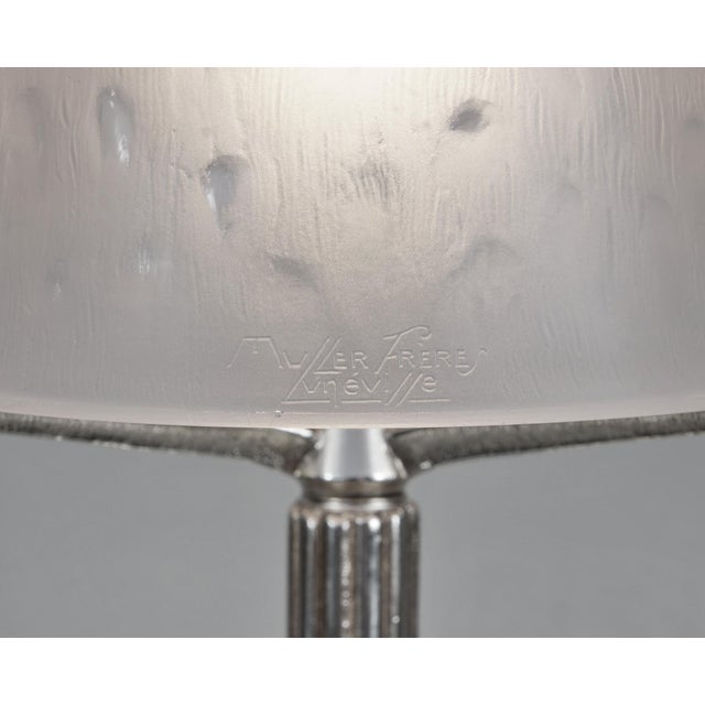 Muller Freres French Art Deco Table Lamp 1930s - Geometric Scales Frosted Glass & Nickel For Sale - Image 11 of 12